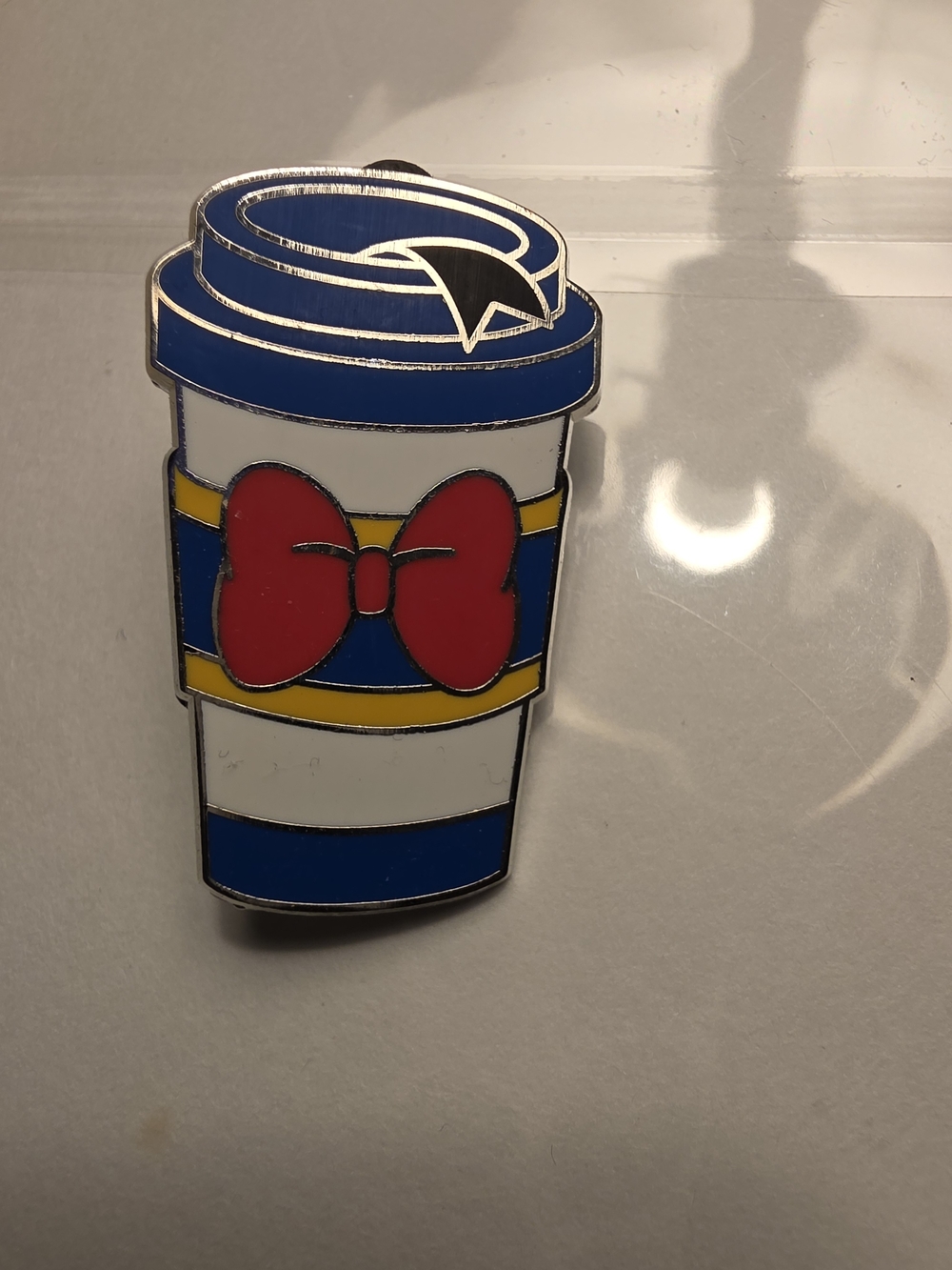 Bundle 🌈🎡❣️3/$23 Disney Coffee Cup Pin with Red Bow
